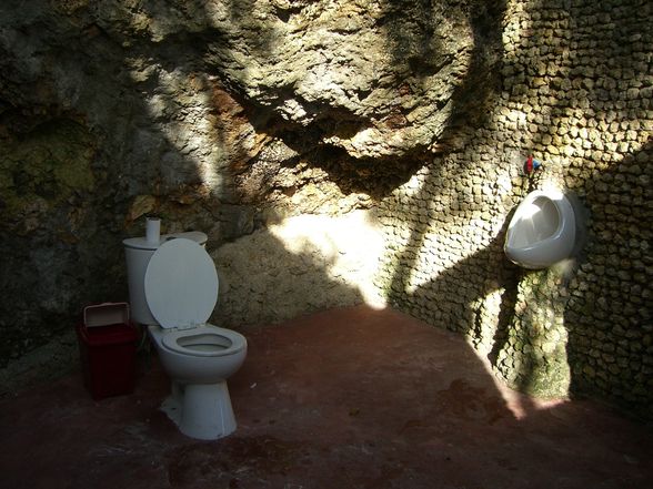 MY FAVORITE TOILET ALL OVER THE WORLD - 