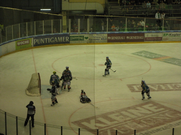 Black Wings vs. Graz 99res - 