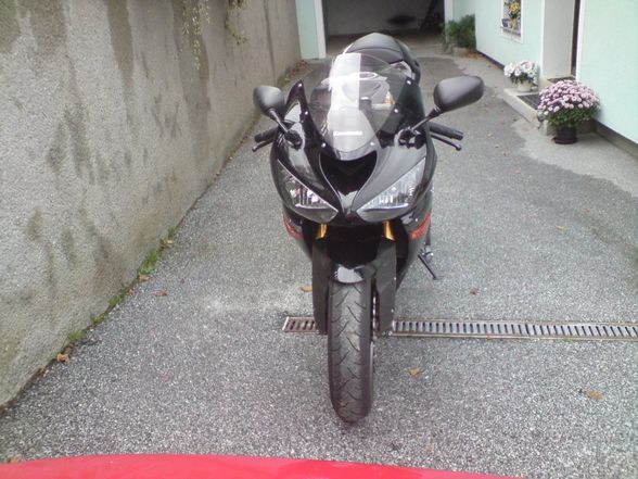 Meine Kawasaki Ninja (636 ccm) - 