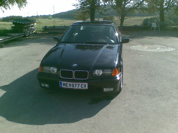 Mei 325 BMW - 