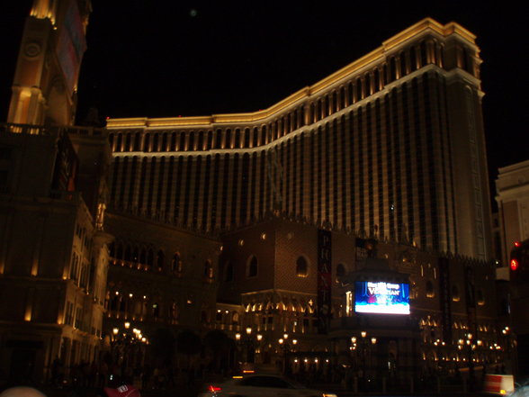 Las Vegas, the Entertainment Capital - 