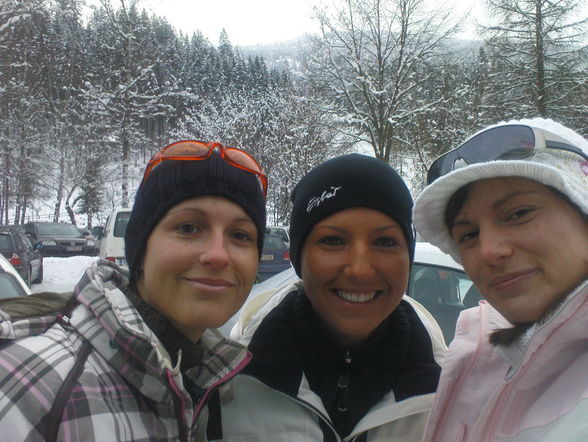 Ladies Ski Day - 