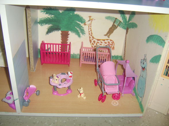 barbie  haus selbst gemacht - 