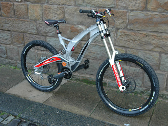 DOWHILL BIKES - 