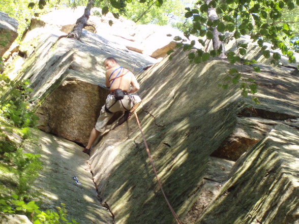 Klettern am Felsen in Tiefenbach - 