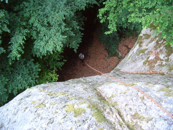 Klettern am Felsen in Tiefenbach - 