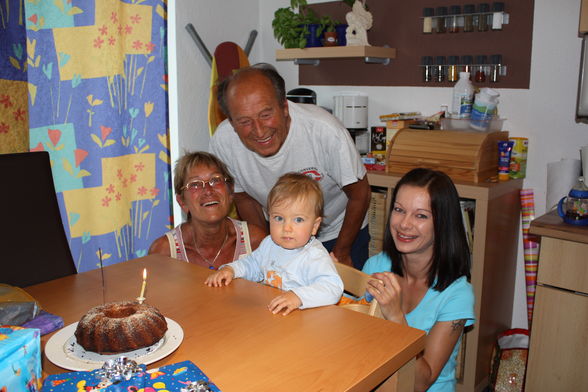 Felix´s erster Geburtstag  : ) - 