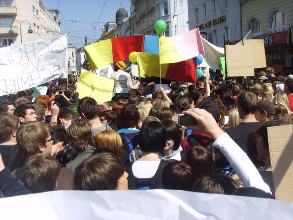 Schülerdemo 24.4.09 LINZ - 