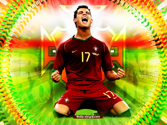 Cristiano Ronaldo - 