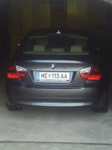 BMW - 