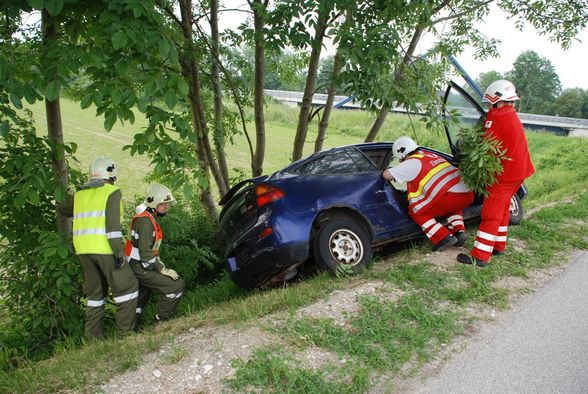 Übung mit der Feuerwehr Freindorf - 