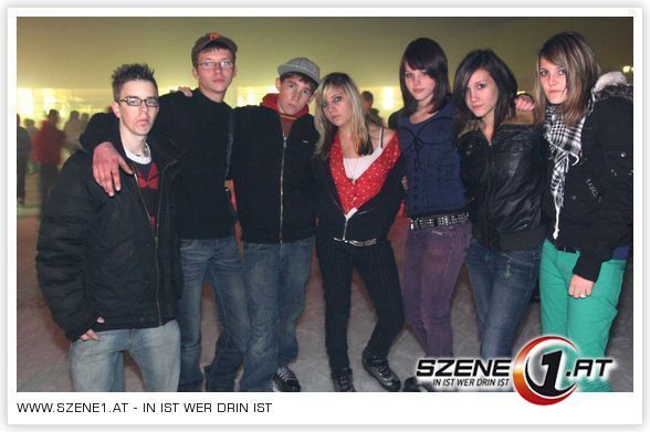 Friends und Ich beim eislaufen - 