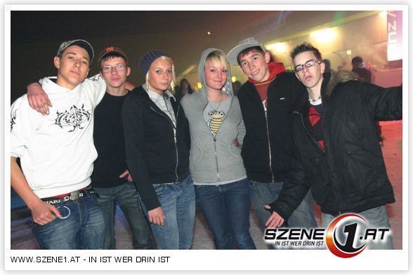 Friends und Ich beim eislaufen - 