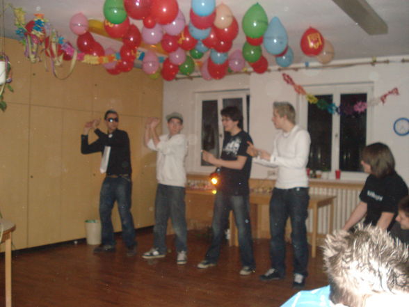 KF Party - 