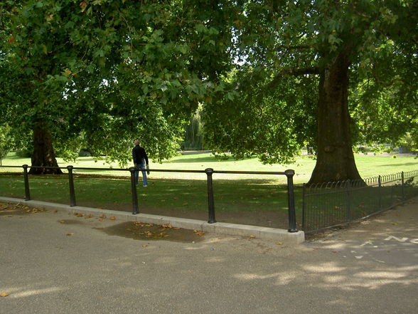 ..london.. - 
