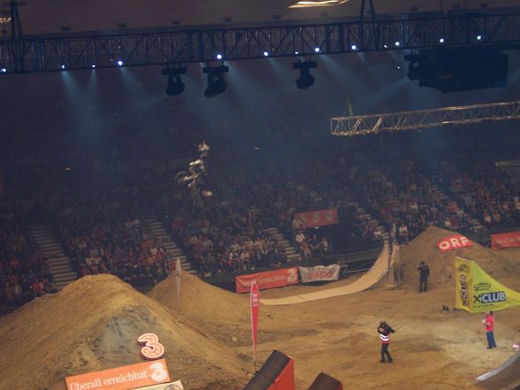 Masters of Dirt - 