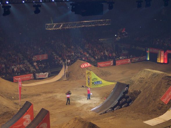 Masters of Dirt - 