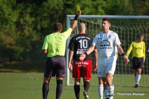 -Fußballplatz- - 