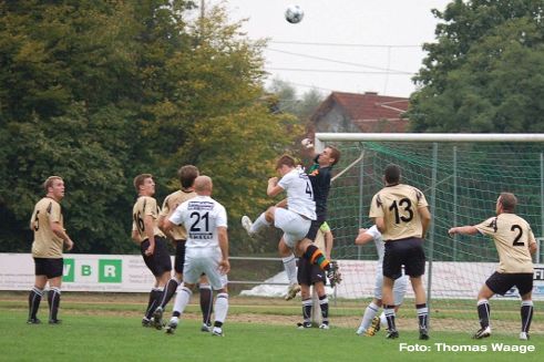 -Fußballplatz- - 