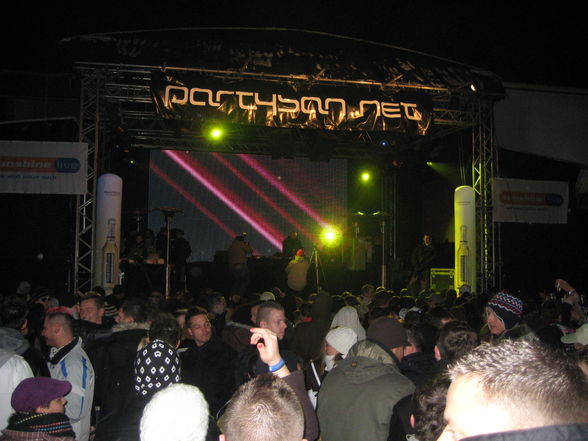 Rave on Snow 2008 - 