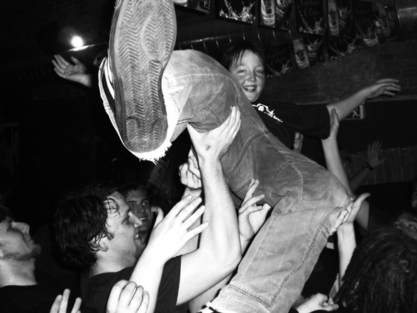 Crowd Surfen - 