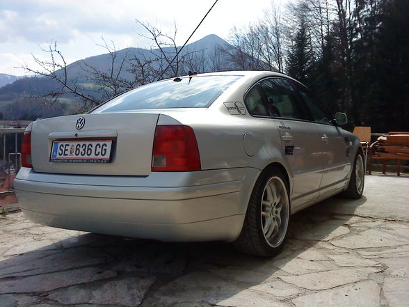 VW Passat - 