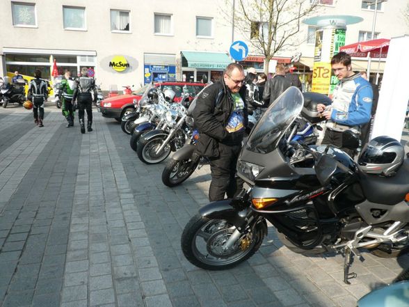 13.04.2008 Motorradweihe 2008 Traun  - 