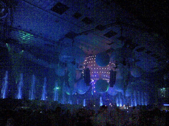 Sensation White 2009 - 