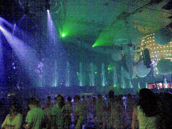 Sensation White 2009 - 