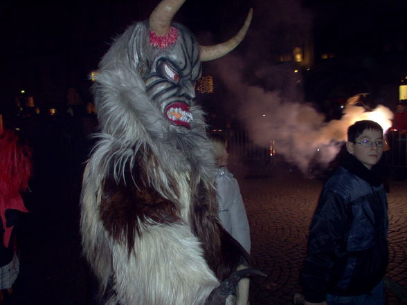 Perchtenlauf Steyr, 28.11.09 Teil2 - 