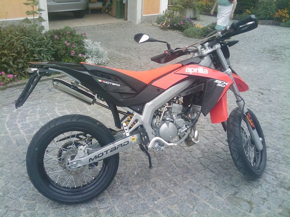 Aprilia SX50 - 