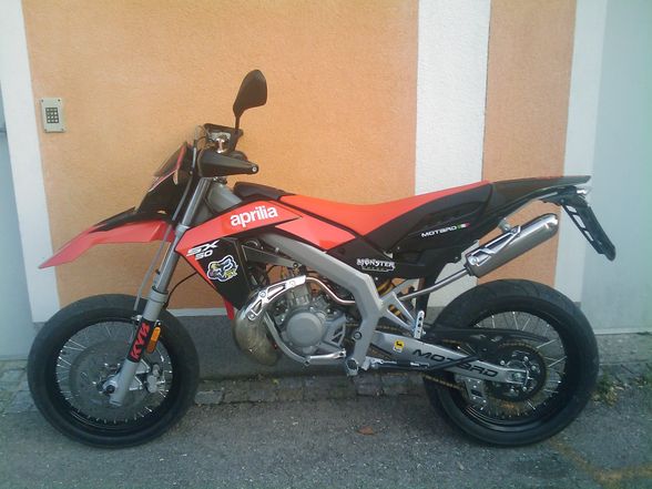 Aprilia SX50 - 