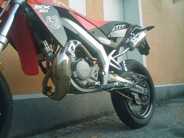 Aprilia SX50 - 