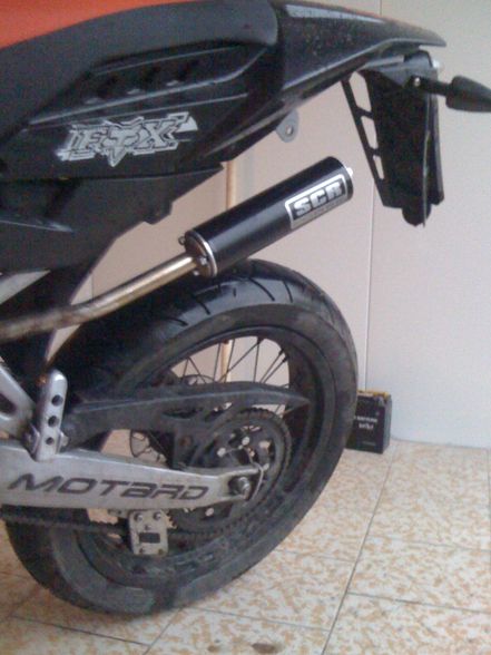 Aprilia SX50 - 