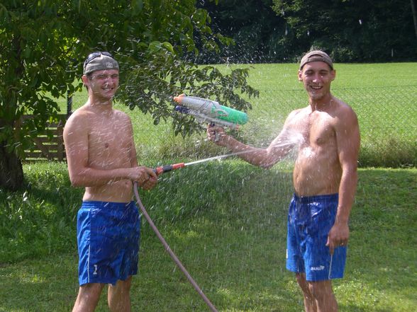 Poolparty beim Leo :-) - 