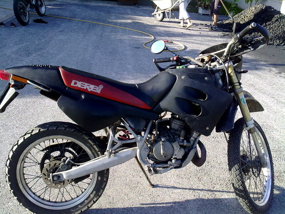 Moped - 