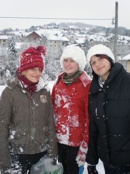 We love Snow !!! - 