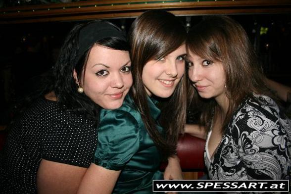 2008 - Sehr ausgelebtes Partyjahr xD - 