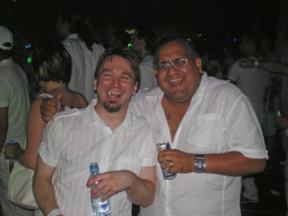 Sensation White Prag 2008 - 