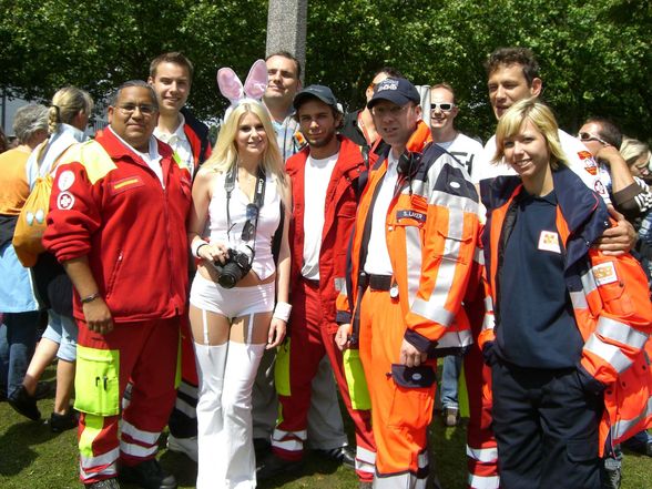 Ambulanzdienst LOVE PARADE Dortmund 2008 - 