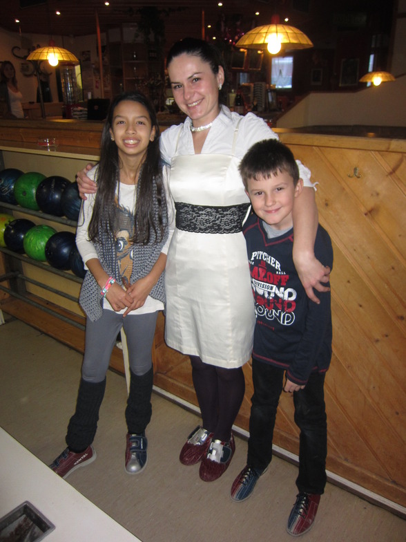 Jenny 11 Geburtstagsparty Bowling Center - 