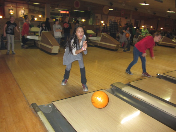 Jenny 11 Geburtstagsparty Bowling Center - 