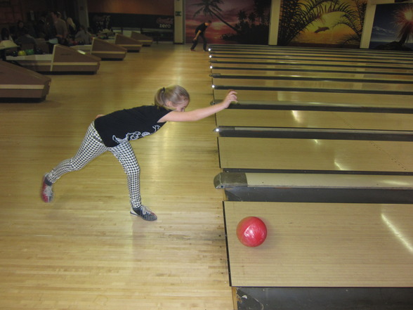 Jenny 11 Geburtstagsparty Bowling Center - 