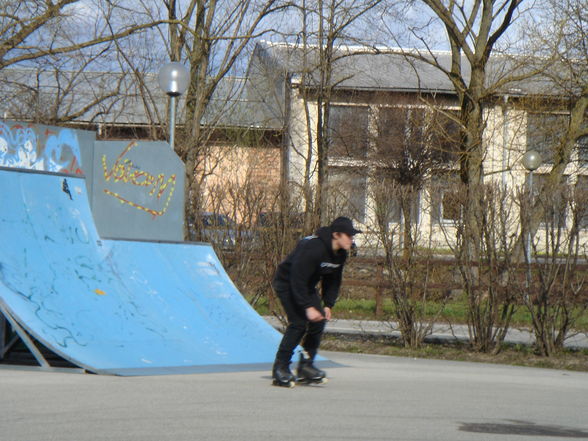 Skate Session!!! - 