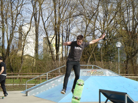 Skate Session!!! - 