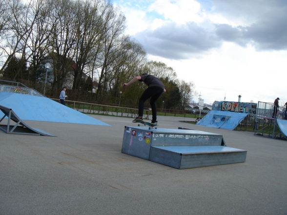 Skate Session!!! - 