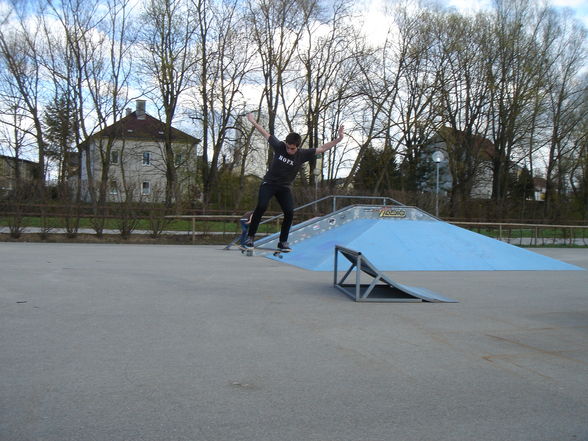 Skate Session!!! - 