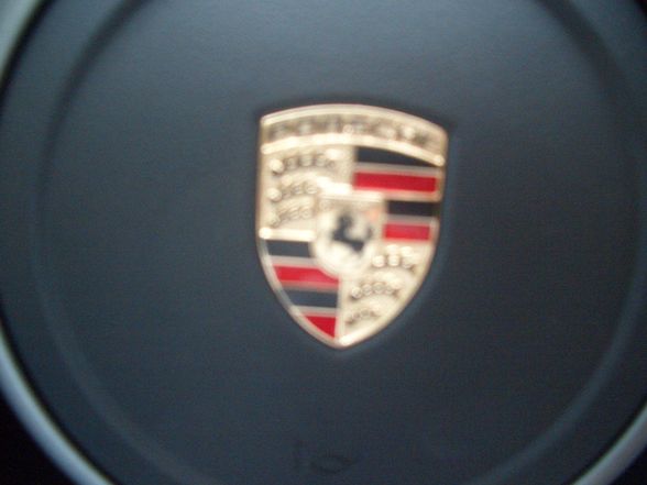 Porsche - 