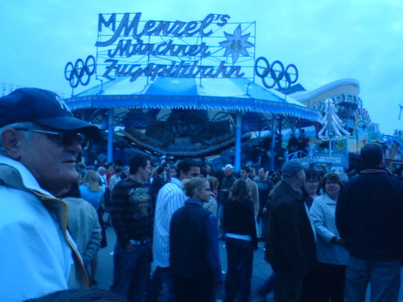 OKTOBERFEST !!! - 