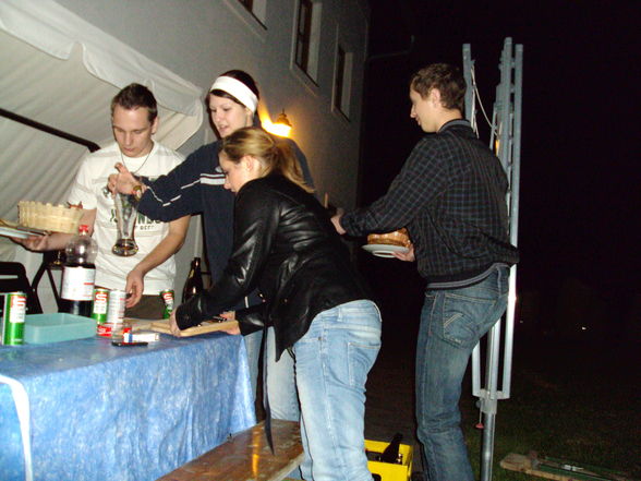 06.04.09 Grillen bei uns. - 